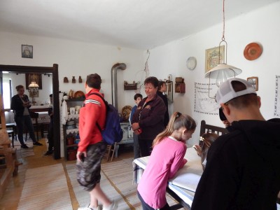 Iskolánk tanulói Cereden.